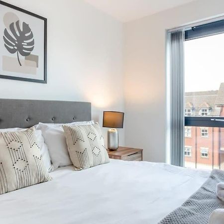 Stay Zeni, Ouse Court York Contemporary 2 Bed Flat Exteriör bild